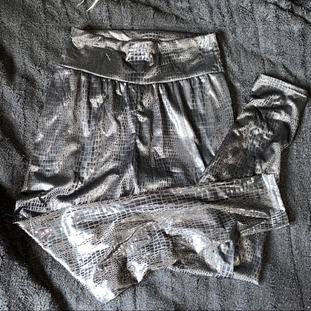 Faux leather snake skin leggings